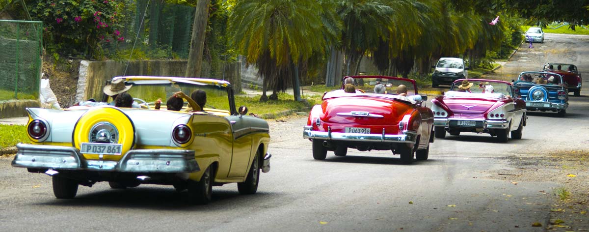 Tour Havana’s Best Places for a Good Night’s Sleep by Car