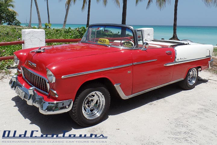 Chevrolet BelAir 1955 - Red - White- classic old car in Cuba