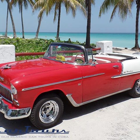 Chevrolet BelAir 1955 - Red - White- classic old car in Cuba