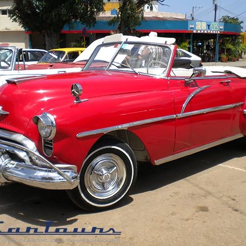 Oldsmobile 50 red | classic car tours