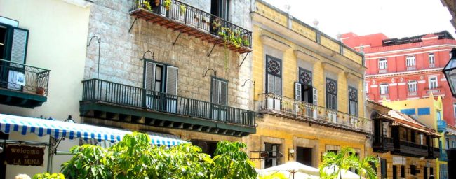 Tour Varadero-Havana in classic American car