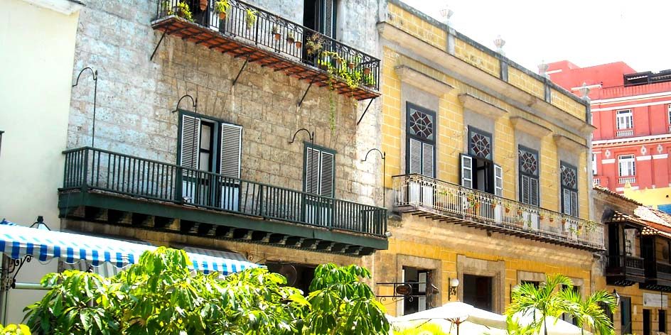 Tour Varadero-Havana in classic American car